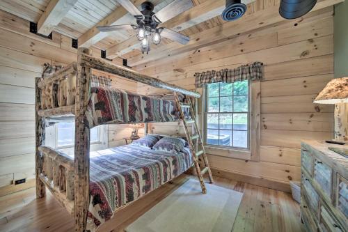 Luxe Log Cabin With Modern Finishes And Mtn Views