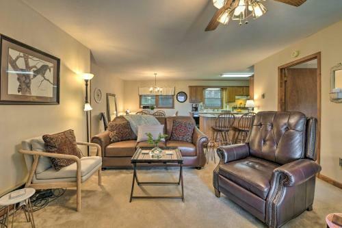 Mountainside Waynesville Hideaway With Fire Pit