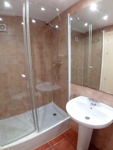 Apartamento Msj 50 Espacioso Bajo Con Jardin Privado