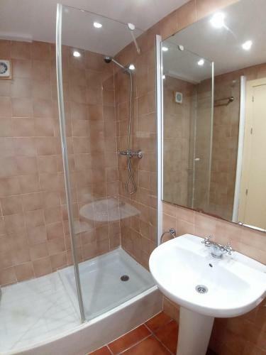 Apartamento Msj 50 Espacioso Bajo Con Jardin Privado