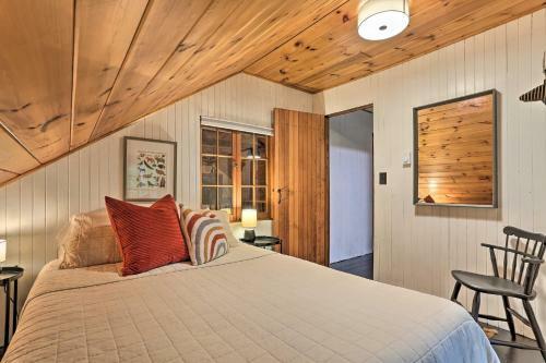 Hilltop Cabin On 2 Acres River View, Hot Tub
