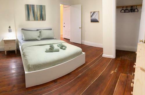 Lovely One Bedroom Apartment