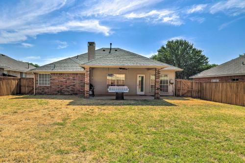Lewisville Family Home With Fire Pit And Grill!
