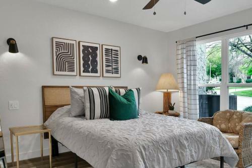 Evergreen Cove - Lakeside Townhouse On Lake Conroe