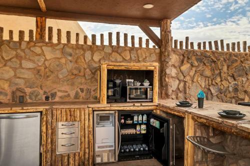 Zion White Bison Glamping & Rv Resort - Tipis And Kivas
