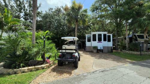 Rv Cottage At River Ranch With Private Firepit And A Golf Cart Steps To Pool!