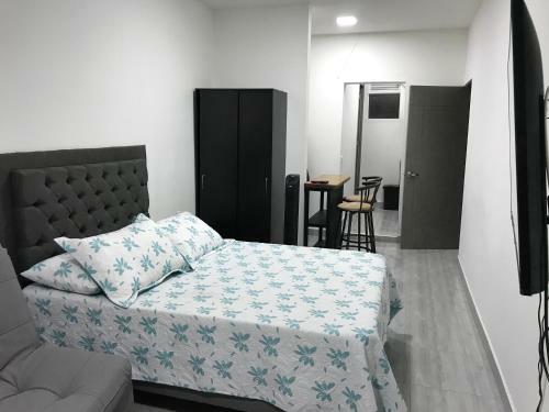 Aparta Estudio Amoblado Medellin, San Joaquin