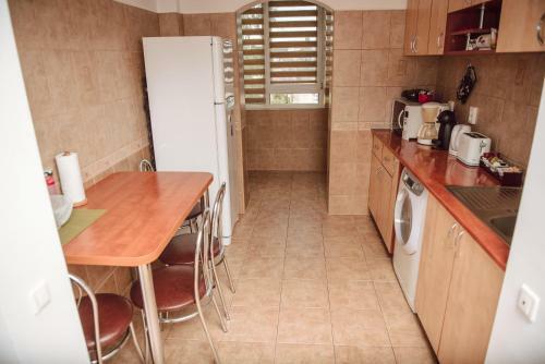 Adrian Home 3 Rooms Apartment