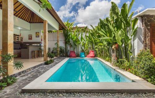 Villa June