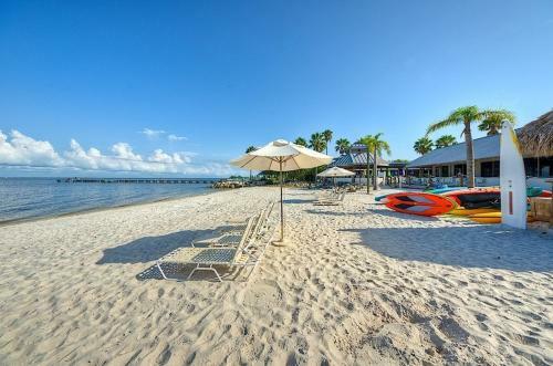 Apartamento Beach Happy Getaway!! 2 Beds, 1 Ba W Parking