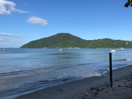 Casa Linda Com Churrasqueira - Praia Do Itagu�