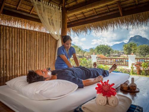 Hotel Riverside Boutique Resort, Vang Vieng