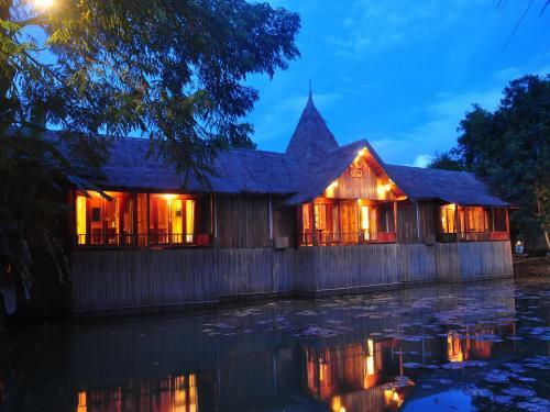 Hotel Vieng Tara Villa
