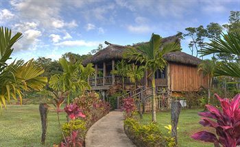 Hotel Uprising Beach Resort