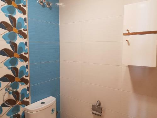 Salom� Beach Apartments