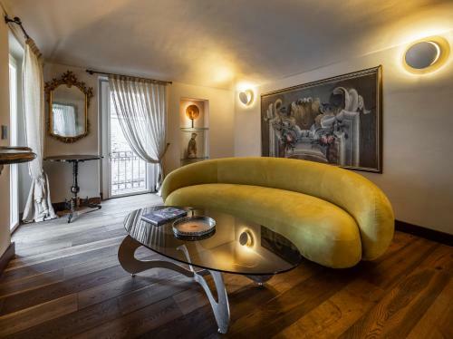 Hostal Egodomus Charme Apartments - Casa Della Gemma