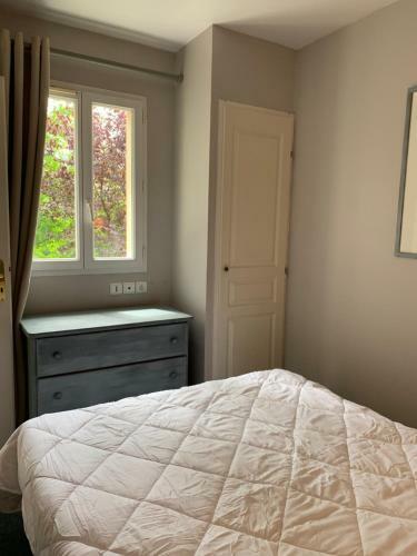 Apartamento Douchka - Appartement Piscine Parking -