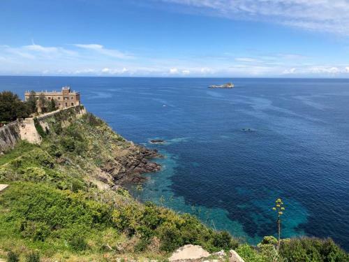 Apartamento Delizioso Loft A Forte Stella, Isola D'elba