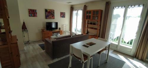 Hostal Logement Dans Une Pin�de � Lambesc