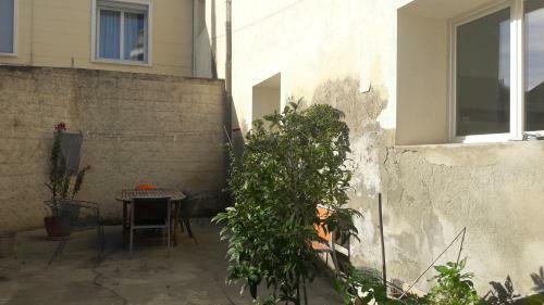 Apartamento F2 Rigaud Au Calme