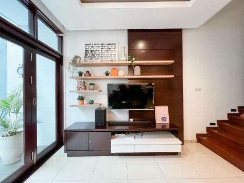 Cottonwood 4br Villa Sutami With Pool Netflix Bbq