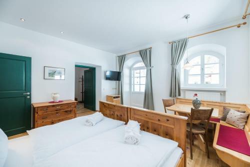 Hotel Dolomitenhof & Chalet Alte Post