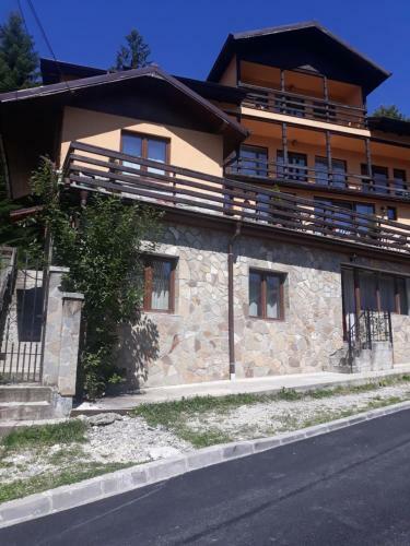 Hostal Vila Marin