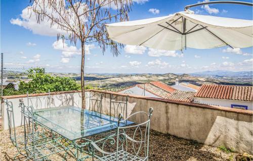 Six-bedroom Holiday Home In Luque