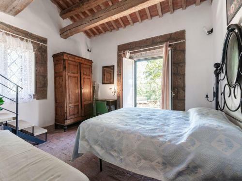 Pleasing Holiday Home In Elmo-sorano With A Whirpool