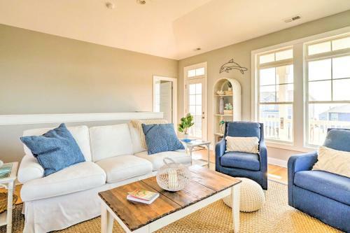 Bright Fargies Cove Home About Walk To Beach!