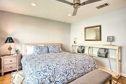 Cedar Creek Lake House With Private Hot Tub!