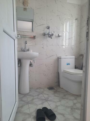 Hostal Eco Inn Guest House