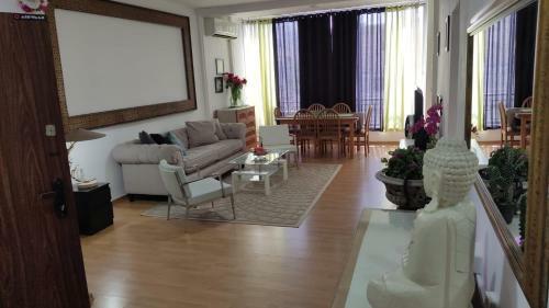 All In 3 Minutes Apartment (By The Beach)