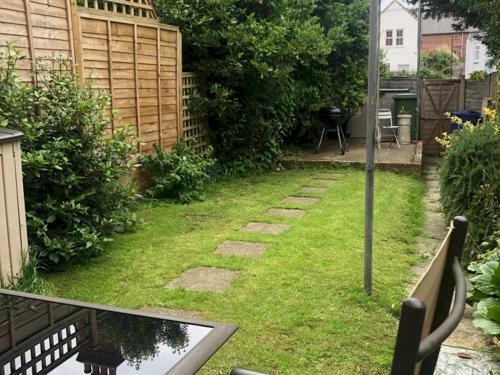 Pass The Keys Spacious Victorian House Close To Cowes Centre
