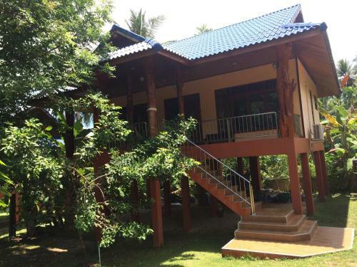 Hostal Bor Hin Baan Tai