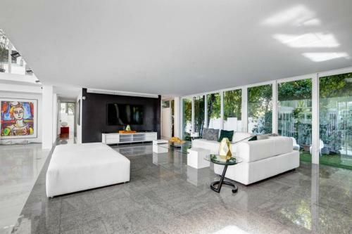Villa Boti - Luxury Villa W/pool