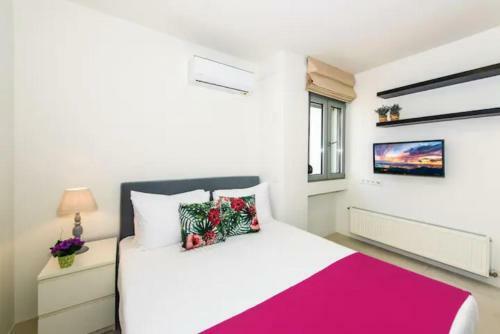Vivian Art Apartments