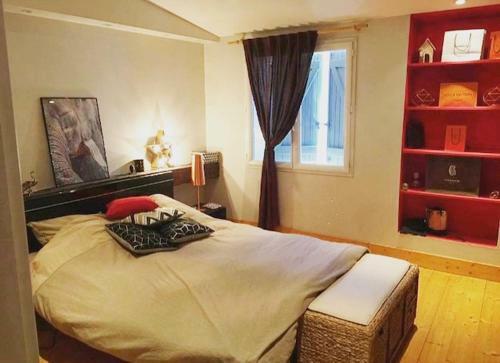 El�gante Maison de Village : Terrasse, Jacuzzi Et Garage