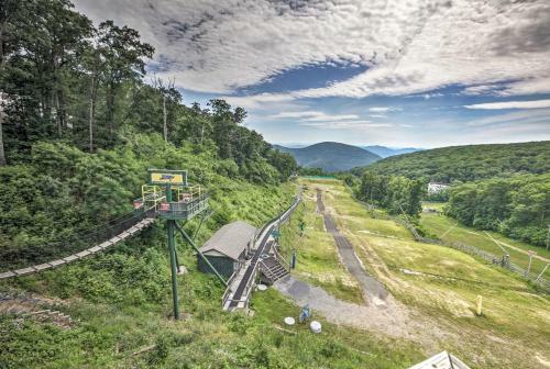 Wintergreen Resort Retreat Ski, Hike, Golf!