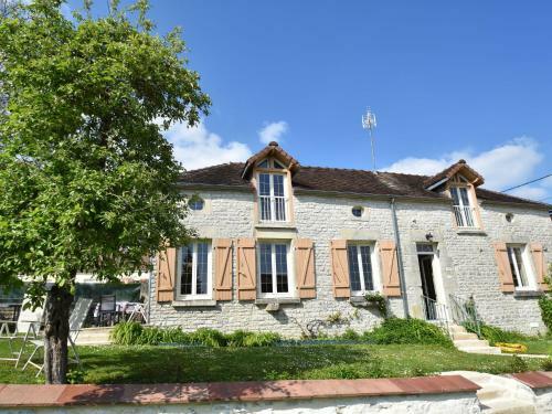 Lodge Holiday Home La Centieme Bligny