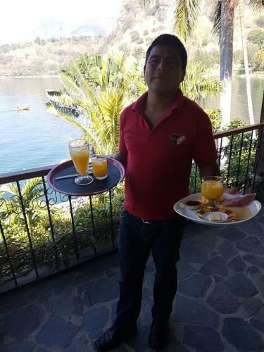 Hotel & Restaurant Jinava Bay