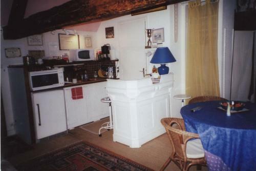 Bed & Breakfast Logis De Semur