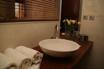 Aparthotel Clarion Suites Narbonne Ile Du Gua