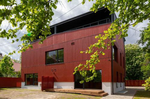 Self-check-in 3 Bedroom Apartment With Sauna And Balconies