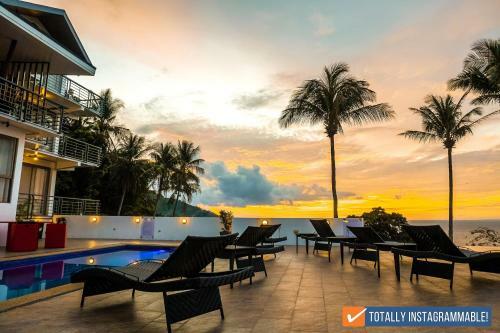 Hotel Av Suites
