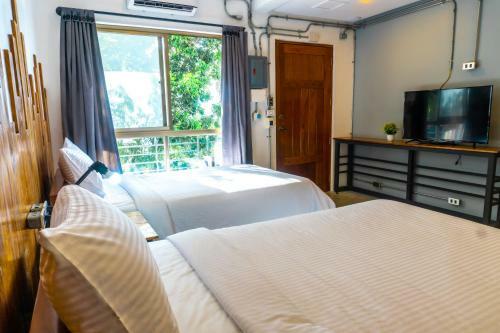 Hotel Av Suites