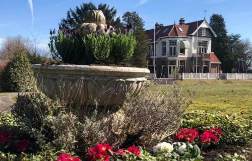 Bed & Breakfast Devilla Rijs