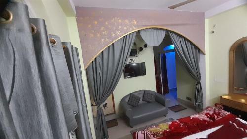 Hotel Sawpanlok Residential