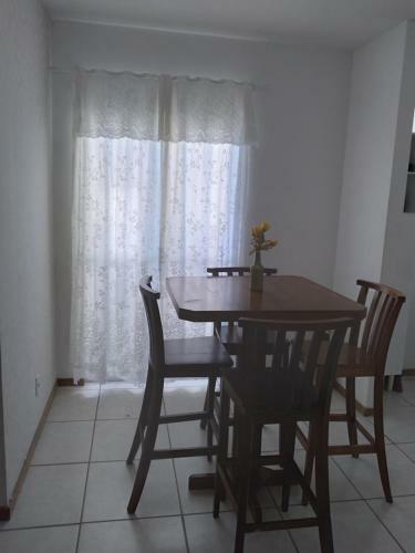 Apartamento Com Piscina