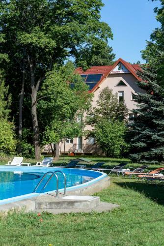 Szindb�d Wellness Hotel